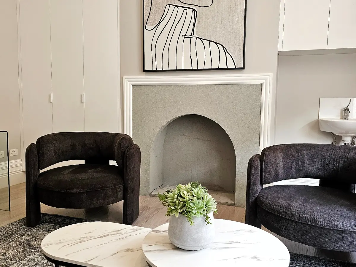 Furnished consulting room at TMHG